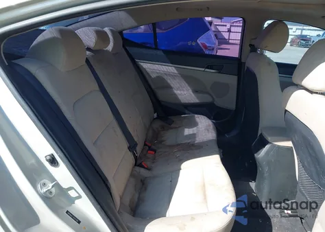 2018 Hyundai Elantra Sel/Value/Limited z USA, uszkodzony, nr VIN 5NPD84LF1JH357306